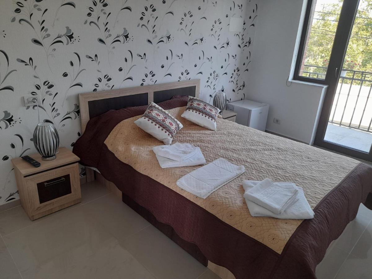Bela Si Mario Hotel Techirghiol Kültér fotó
